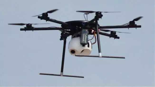 無(wú)人機(jī)攝影測(cè)量.jpg 無(wú)人機(jī)攝影測(cè)量.jpg